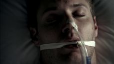 Сверхъестественное 2 сезон 1 серия